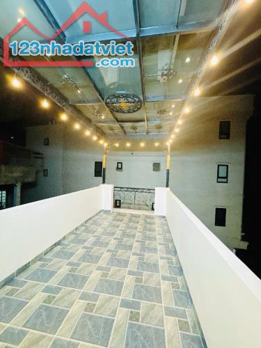Minh Khai - ngã tư chợ Mơ , ngõ ba gác rộng , dt 37M * 4T giá 5.75 tỷ SĐ riêng chính chủ - 1