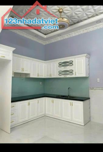 Nhà mới xây - sổ hồng riêng - hẻm xe hơi - chỉ hơn  3 tỷ - 3