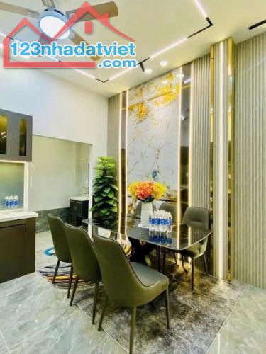 Nhà Lê Văn Lương Q7 - gần ĐH TÔN ĐỨC THẮNG - BTCT - 3PN - 4 tỷ hơn TL - 3