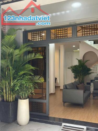 Cách MT Lâm Văn Bền vài bước chân - Nhà mới đẹp 2 tầng - 52m2 - 4 tỷ 2 - 3