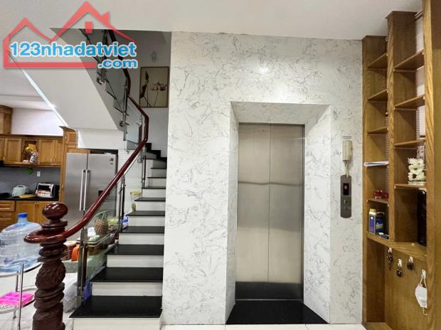 Nhà bán hẻm ô tô Cách Mạng Tháng Tám DT 104m2 gần chợ Hòa Hưng khu sầm uất, chỉ 16.3 tỷ - 2