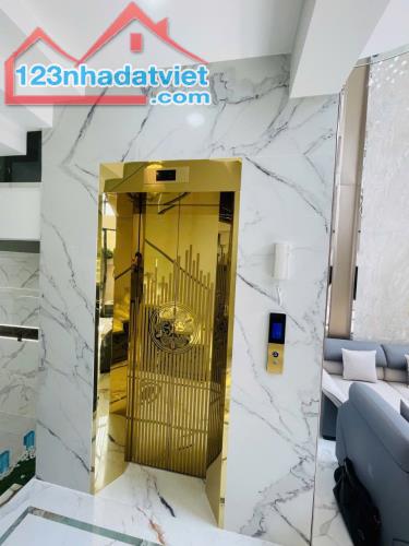 Cần Bán Gấp MTKD Phan Văn Trị  P5 , 8m x 17m , 4 Lầu ,Giá 19,3 tỷ Thương Lượng Mạnh.