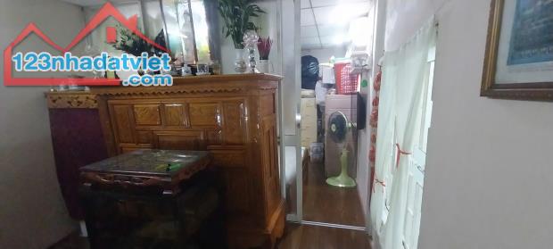 ► Góc Kiệt 3m Ông Ích Khiêm gần Nguyễn Văn Linh, 39.8m2, gác lửng, 2PN 2WC sân rộng, 2.3x - 4