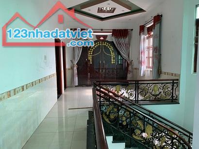 Cho thuê nhà nguyên căn tại xã Vĩnh Hoà, huyện Phú Giáo - phù hợp ở gia đình hoặc kinh - 1