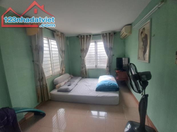 # Sát MT Lý Thường Kiệt, Lô Góc, 45m2, 2 tầng, hơn 3 tỷ - 3