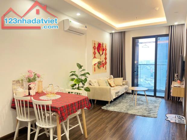 Cho thuê căn hộ 2 ngủ giá chỉ 8tr tại chung cư Hoàng Huy Commerce - 4
