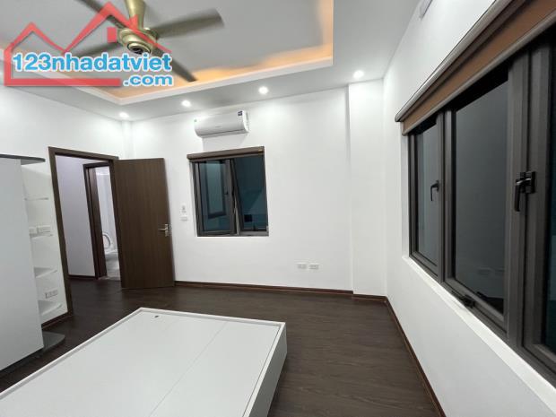 5,X TỶ - BÁN NHÀ TÂY SƠN - FULL NỘI THẤT - LÔ GÓC RẤT THOÁNG- NGÕ RỘNG 3M -- Ô TÔ ĐỖ GẦN - 1