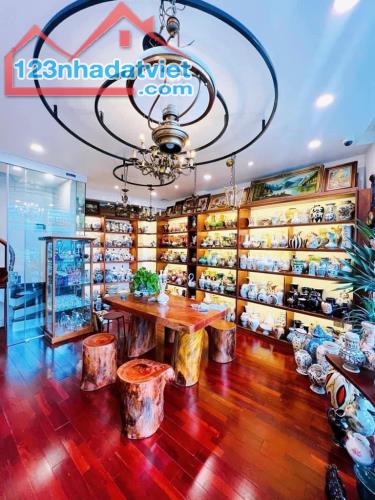 HOA HẬU MẶT PHỐ MINH KHAI -5 TẦNG THANG MÁY - LÔ GÓC - VỈA HÈ RỘNG -NHÀ ĐẸP THIẾT KẾ ĐẲNG - 1