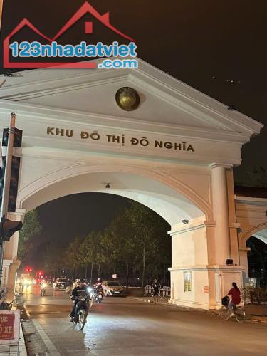 VIP Liền Kề Yên Lộ, Hà Đông 55mx5 tầng Phân Lô, Ô tô tránh 12 tỷ.