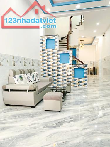Bán nhà 3 lầu 64m2 mặt tiền đường Phạm Thế Hiển P.7 Quận 8 - 2