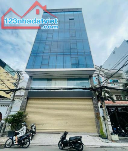 Bán Tòa Văn Phòng Mặt Phố Nguyễn Ngọc Doãn, Đống Đa DT 239m2, 9T, MT 8.6m. Giá Cực Rẻ