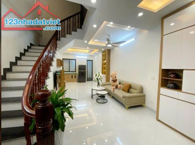 🔥 BÁN NHÀ 5 TẦNG  HỒ TÙNG MẬU ( NGAY GẦN  ĐHQG HN ) -  Ô TÔ ĐỖ CỔNG – NHỈNH NHẸ 8 TỶ  !