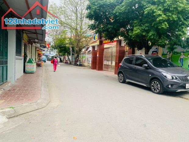 Bán lô duy nhất 68,4m giá chỉ 3,xx tỷ tại Trại Chuối, Hồng Bàng.  LH 0979087664