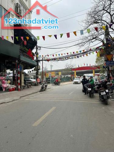 Bán nhà mặt phố Đình Thôn, Mỹ Đình, Từ Liêm Diện tích 97mx9Tx6,5mMT dòng tiền.