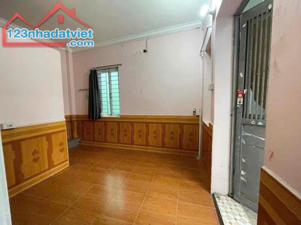 Cực hiếm! Bán nhà phố chợ Khâm Thiên Đống Đa 20m2 nhỉnh 3 tỷ vài phút lên Hồ Gươm - 2