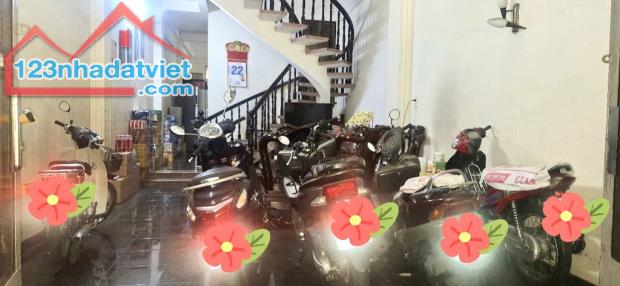 BÁN NHÀ HXT Cộng Hòa, Tân Bình 4 tầng 80m2 (4x20). Nhà đẹp ở ngay. Giá chỉ 17,2 tỷ.