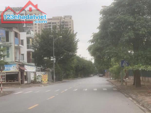 Bán biệt thự xây thô khu đô thị Việt Hưng Long Biên HN - 2
