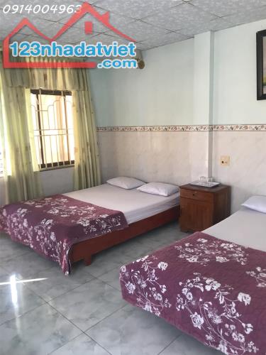 Bán khách sạn 6 tầng ở đường Chương Dương, phường Nguyễn Văn Cừ - 2