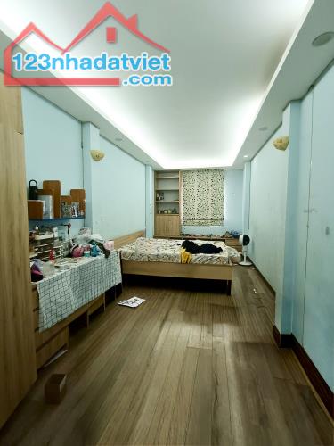 Bán Nhà Phạm Ngọc Thạch. Đống Đa 2 Mặt Ngõ. Ô Tô . Vỉa Hè. DT 40m2. 6 Tầng. Giá 8,98 Tỷ - 3