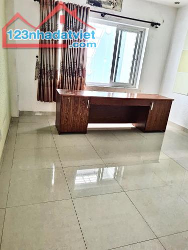 QUÁ RẺ NGAY BÀU CÁT TÂN BÌNH - NHÀ 5 TẦNG HẺM XE HƠI THÔNG - 109M2 (4x27.5). CHỈ HƠN 12 TỶ - 4