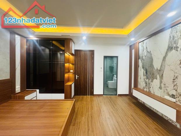 BÁN NHÀ TRƯƠNG ĐỊNH, Ở LUÔN, THANG MÁY, SÂN CỔNG, 42M2 GIÁ CHỈ 8,25 TỶ - 2