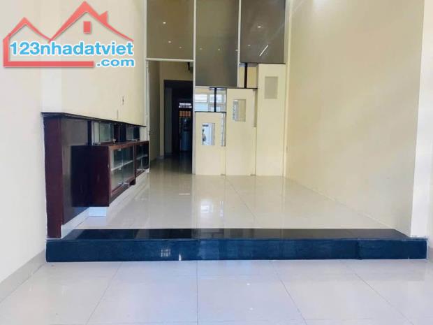 🔰Cho thuê nhà mặt tiền Nguyễn Hữu Huân - 4