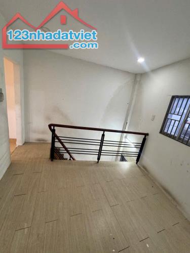 + Bán nhà  48m2-2 tầng-Lê Văn Sỹ P13QPN-6 tỷ - 3