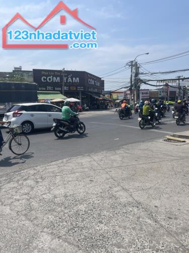 Bán mặt tiền 8x17m giá 13,5 tỷ Đường Nguyễn Ảnh Thủ - 1