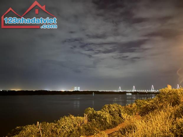 DUY NHẤT 1 MẢNH KHÔNG CÓ MẢNH THỨ 2 - DIỆN TÍCH 250M2 - VỊ TRÍ MẶT PHỐ - MẶT TIỀN GẦN 10M - 2