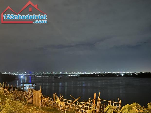 DUY NHẤT 1 MẢNH KHÔNG CÓ MẢNH THỨ 2 - DIỆN TÍCH 250M2 - VỊ TRÍ MẶT PHỐ - MẶT TIỀN GẦN 10M - 3