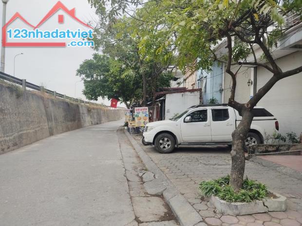 BÁN MẢNH ĐẤT ĐẸP PHÚ THƯỢNG - DIỆN TÍCH 68M - MẶT TIỀN 4M - GIÁ CỰC RẺ CHỈ 85TR/M2  - SỔ - 2