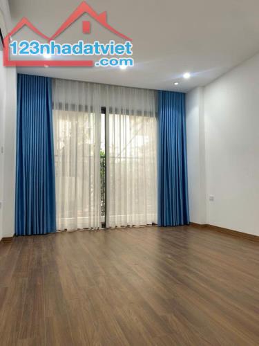 Siêu Phẩm Hàm Nghi 40m2 6 Tầng Lô Góc Thang Máy Ô Tô Giá Chỉ 10.6 Tỷ - 2