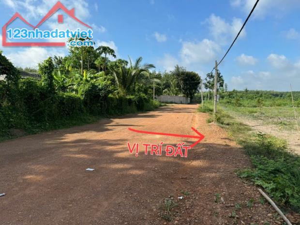 BÁN NHANH 1320M2 ĐẤT Ở NGAY KCN MINH TÂM ĐƯỜNG 18M GẦN CHỢ, TIỆN XÂY TRỌ. GIÁ 220 TRIỆU - 1