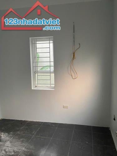 BÁN NHÀ MIÊU NHA 36M2 LÔ GÓC 3 TẦNG GIÁ CHỈ 4.65 TỶ - 4