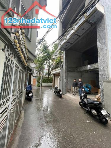 NHÀ MẶT PHỐ TRƯƠNG ĐỊNH 34M 3 TẦNG LÔ GÓC MỘT MẶT PHỐ MỘT MẶT NGÕ Ô TÔ VỊ TRÍ VÀNG KINH - 4