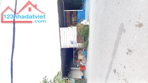 Quận 12 - Đất 200m² full thổ cư, ngang khủng 8.5m hẻm xe tải thông, gần cầu Phú Long - - 1