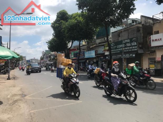 Bán Nhanh CHDV 783m2 Lô Góc Mặt Tiền Nguyễn Kiệm P3 Gò Vấp 130 Tỷ - 2