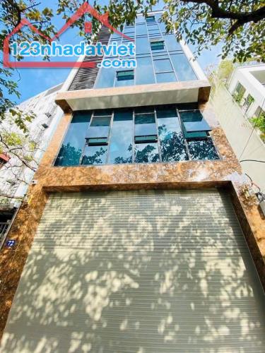 Bán gấp nhà Đội Cấn mặt hồ, ô tô tránh 8 tầng 55m2 MT 6m nở hậu thang máy cho thuê, KD tốt