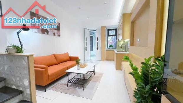Nhà Đẹp Ở Luôn Khương Đình, Thanh Xuân 32m, 5 tầng, mt 3.8m, giá 6.68 tỷ.