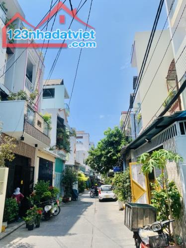 Bán nhà 4T Khuông Việt Tân Phú, đang cho thuê 30tr/th chỉ 8 tỷ 2 tl - 4