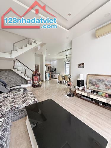 Siêu Phẩm Hàng Hiếm! Đường An Dương Vương Q8 Ngang Cực Khủng 10m Dài 19m Chỉ 18 Tỷ TL - 1