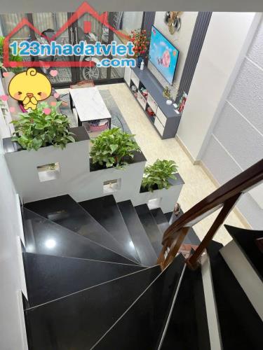 Đẳng cấp! Nhà Hồ Tùng Mậu, ô tô đỗ cửa, vừa ở vừa cho thuê, 50m*7T - 1