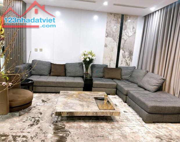 Siêu Phẩm Mặt Phố VÕ CHÍ CÔNG_5TẦNG Thang Máy_Vỉa Hè Mênh Mông_KD Tấp Nập Ngày Đêm. - 1