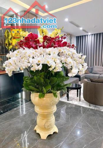 Siêu Phẩm Mặt Phố VÕ CHÍ CÔNG_5TẦNG Thang Máy_Vỉa Hè Mênh Mông_KD Tấp Nập Ngày Đêm. - 2