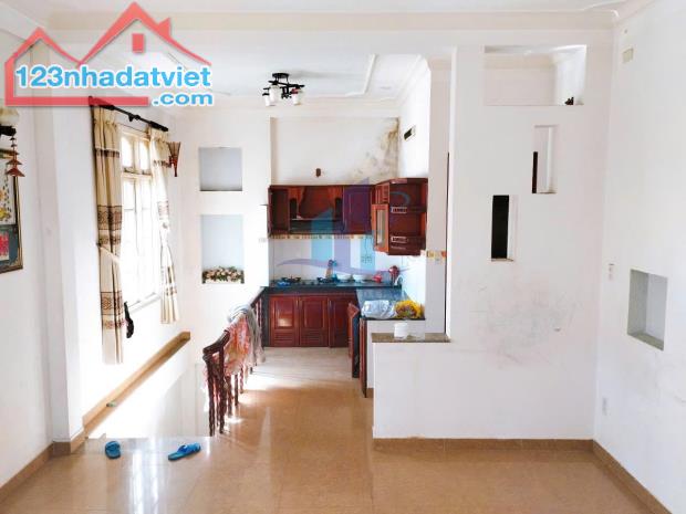 Bán Nhà hẻm xe hơi đường Hải Thượng, Phường 6, Đà Lạt 52,02mv