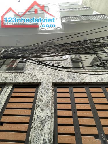 Cơ Hội Đầu Tư: Bán Nhà CCMN 7 Tầng, 130m², Mặt Tiền 10,2m Trường Chinh, Giá Chào 36.9 Tỷ