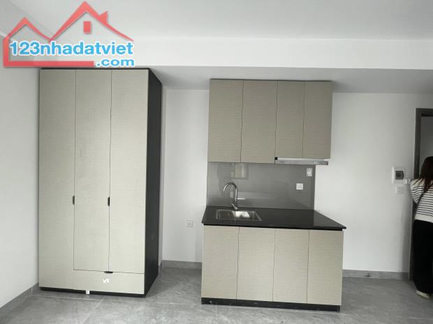 Cơ Hội Đầu Tư: Bán Nhà CCMN 7 Tầng, 130m², Mặt Tiền 10,2m Trường Chinh, Giá Chào 36.9 Tỷ - 2