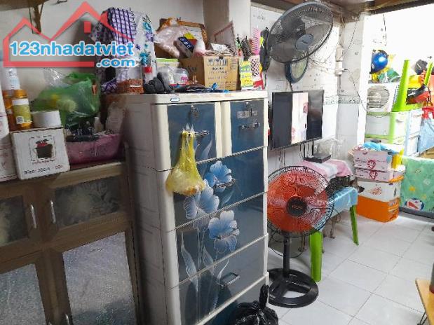 BÁN NHÀ 3 TẦNG,Q5,VÀO Ở NGAY,DT SÀN 60M2,GIÁ 4.X.TỎI - 1