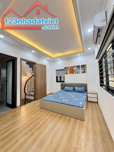 Nhà đẹp lô góc, Nguyễn An Ninh 25m 5T, 3 ngủ thoáng sáng, Sổ đỏ vuông vắn, Gần Ô tô 🌹 - 1