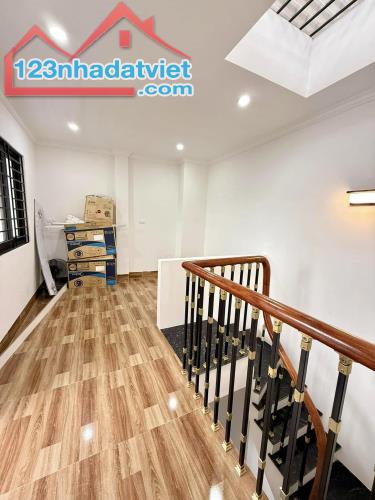 Nhà đẹp lô góc, Nguyễn An Ninh 25m 5T, 3 ngủ thoáng sáng, Sổ đỏ vuông vắn, Gần Ô tô 🌹 - 3